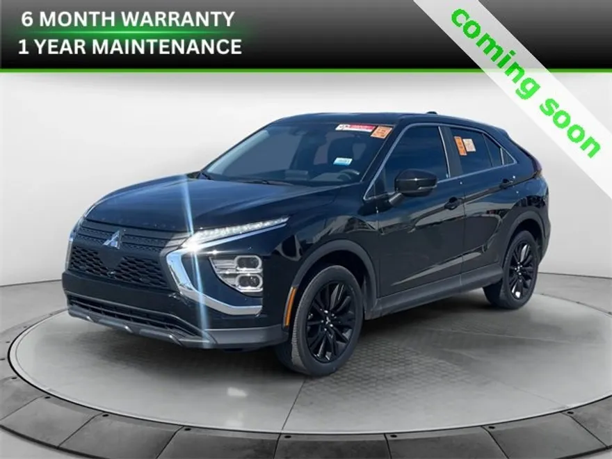 2023 Mitsubishi Eclipse Cross LE photo 1