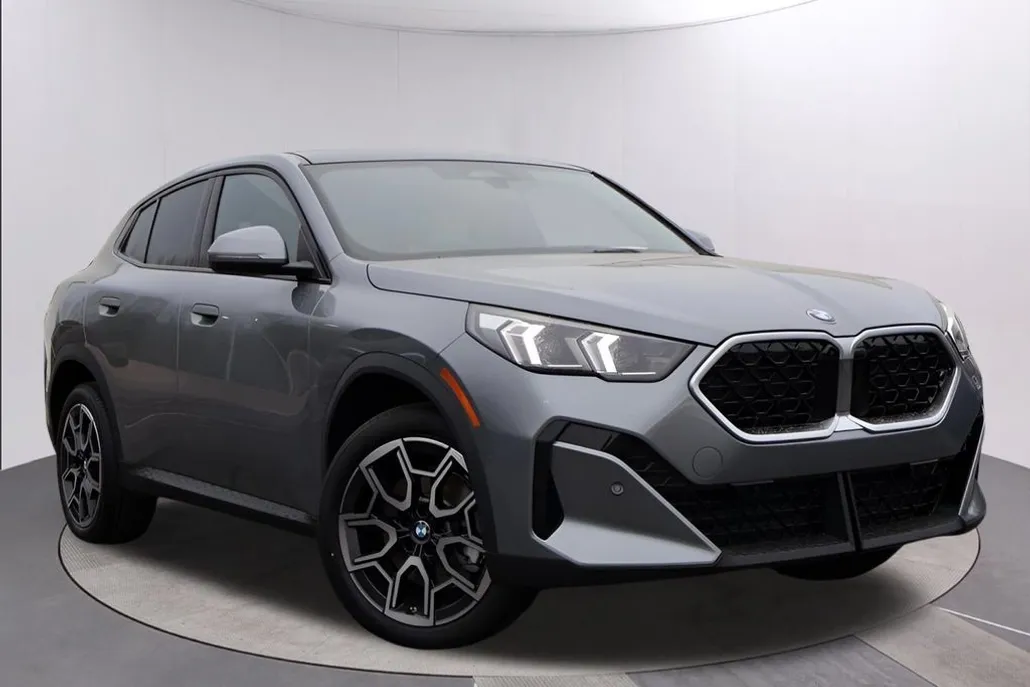 2025 Bmw X2 xDrive28i photo 1