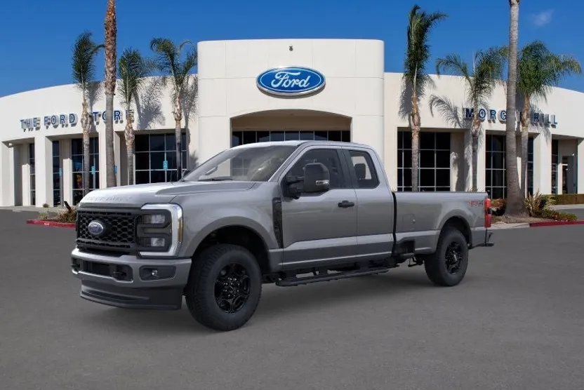 2025 Ford F-350 XL photo 1