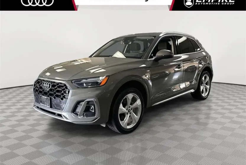 2023 Audi Q5 Premium Plus 45 TFSI S line photo 1