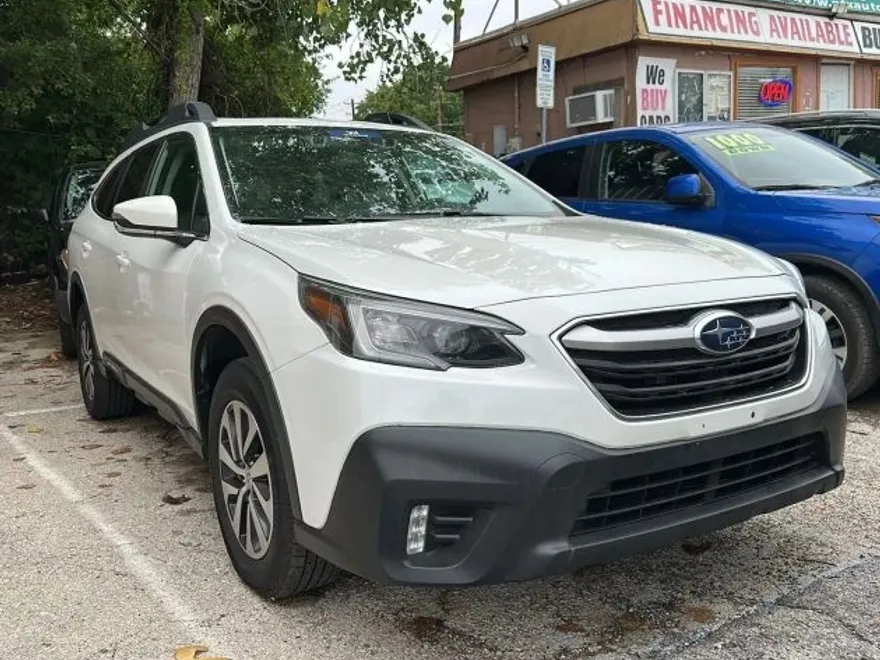 2022 Subaru Outback Premium photo 1
