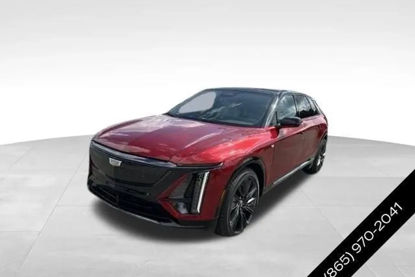 2025 Cadillac Lyriq Sport photo 1