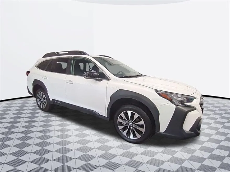2024 Subaru Outback Limited photo 1