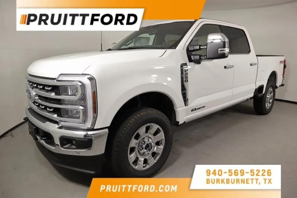 2025 Ford F-250 Lariat photo 1