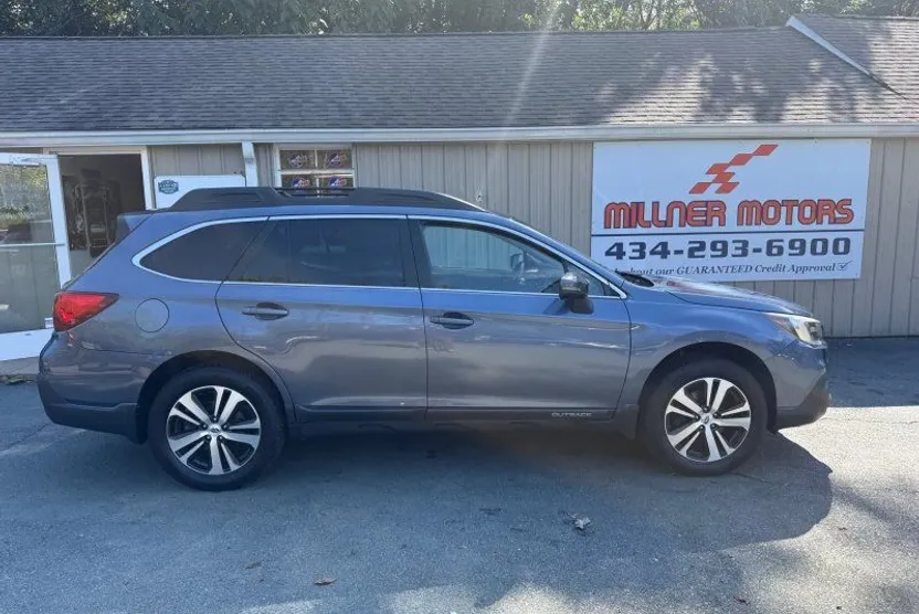 2018 Subaru Outback 2.5i Limited photo 1