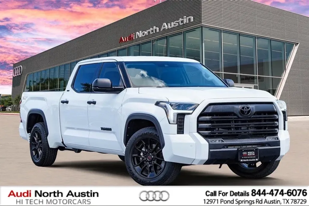 2023 Toyota Tundra SR5 photo 1