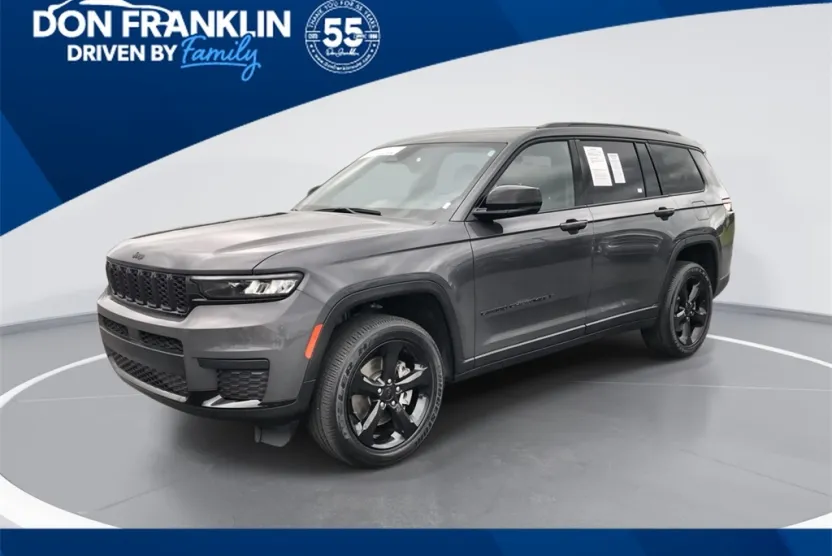 2023 Jeep Grand Cherokee Altitude photo 1