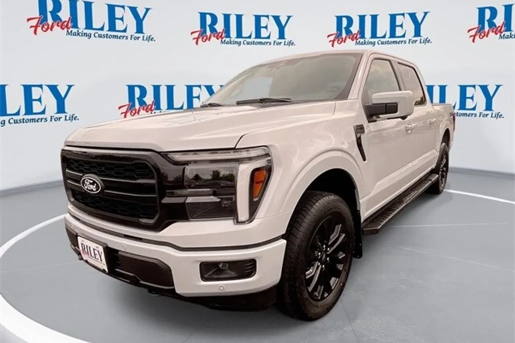 2025 Ford F-150 Lariat photo 1