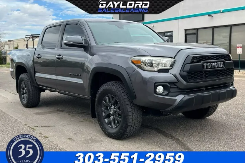 2022 Toyota Tacoma TRD Double Cab 4x4 photo 1