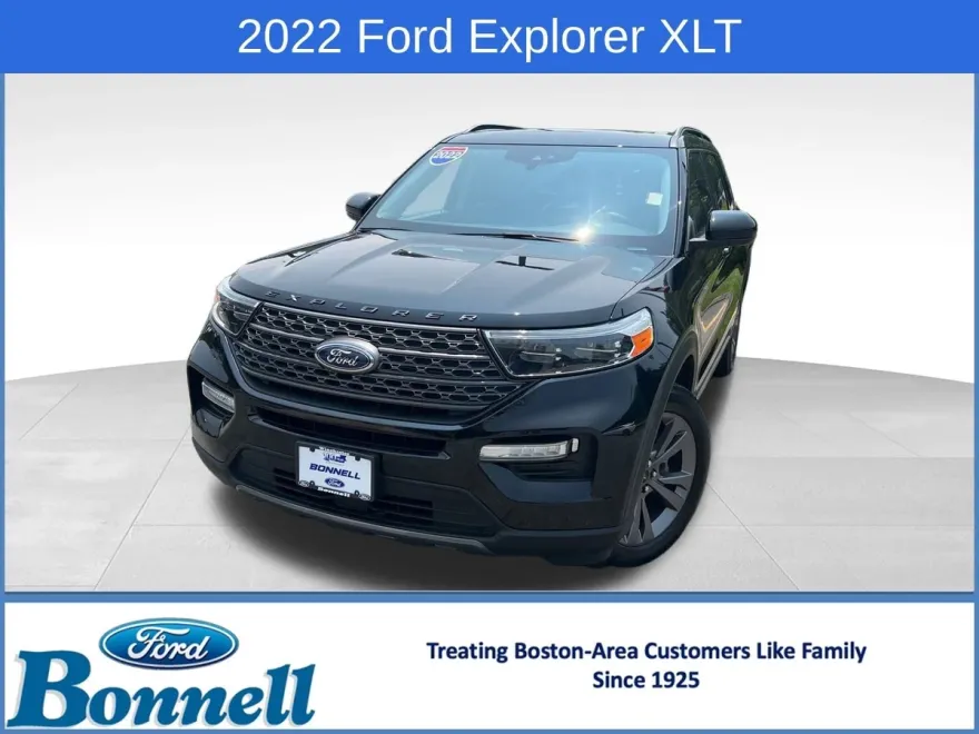 2022 Ford Explorer XLT photo 1