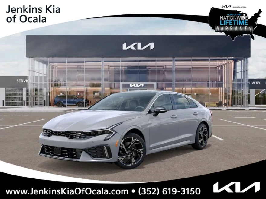 2025 Kia K5 GT-Line photo 1