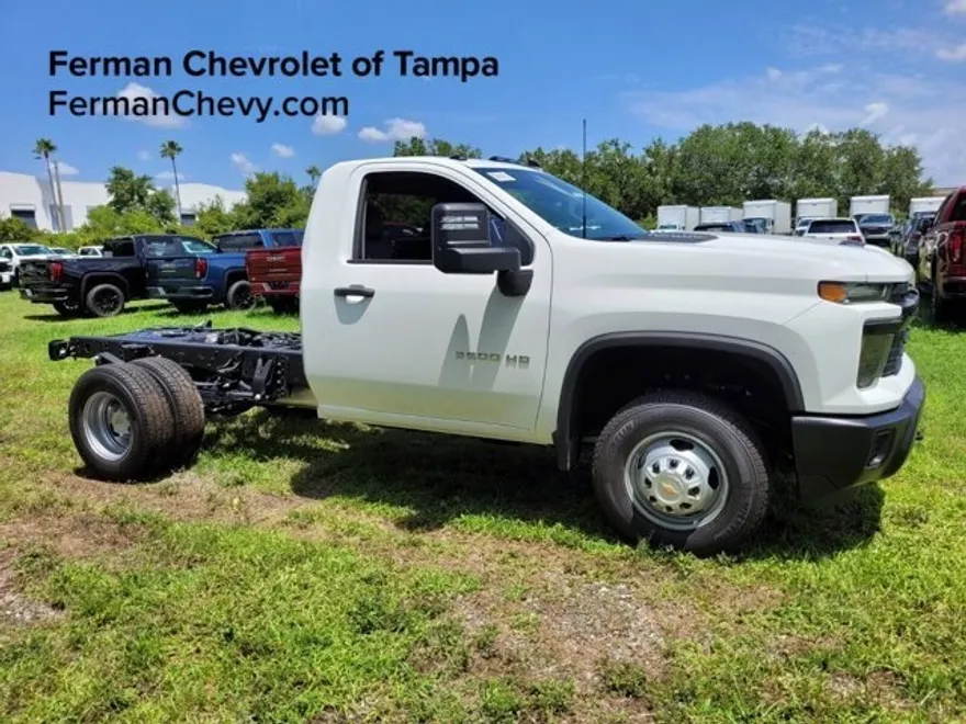2024 Chevrolet Silverado 3500HD Work Truck photo 1