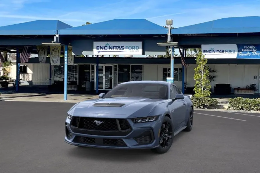 2025 Ford Mustang GT photo 1