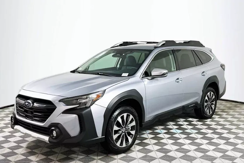 2024 Subaru Outback Touring XT photo 1