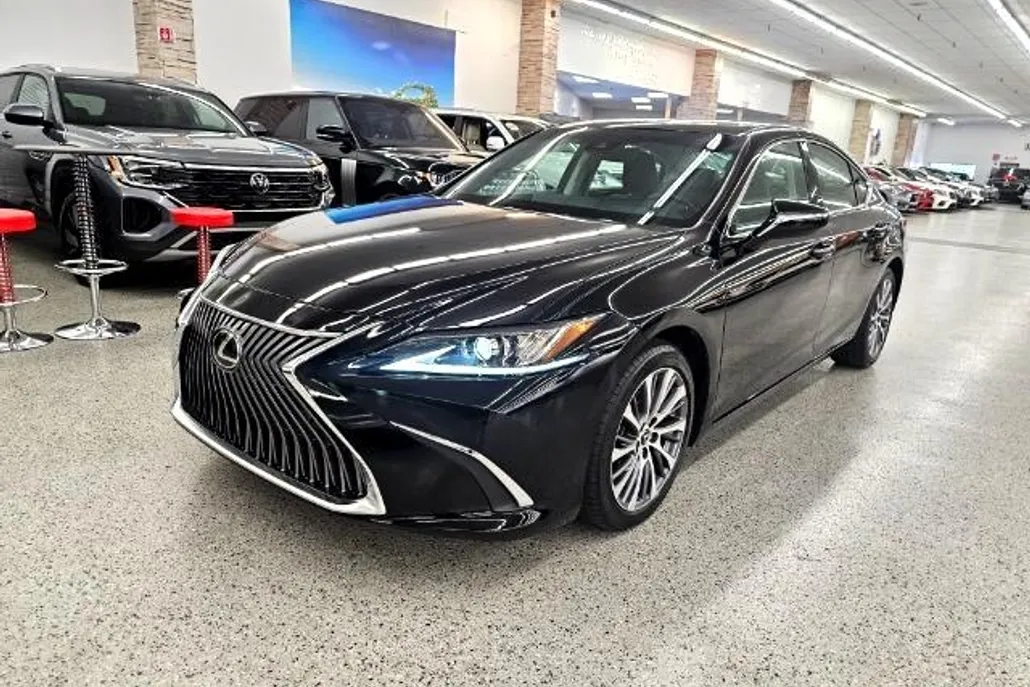 2019 Lexus ES 350 photo 1