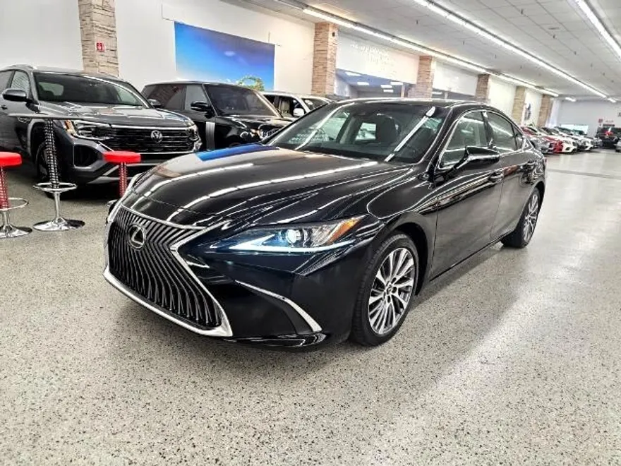 2019 Lexus ES 350 photo 1