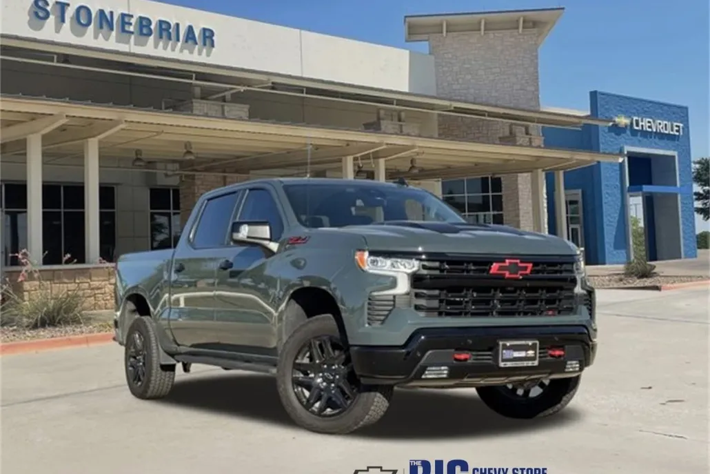 2025 Chevrolet Silverado 1500 LT Trail Boss photo 1