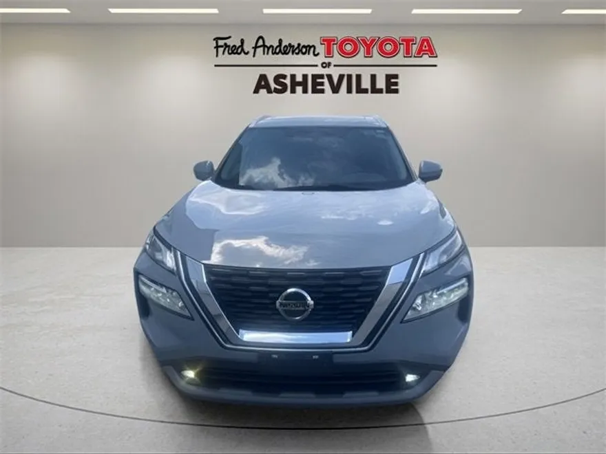 2021 Nissan Rogue SL photo 1