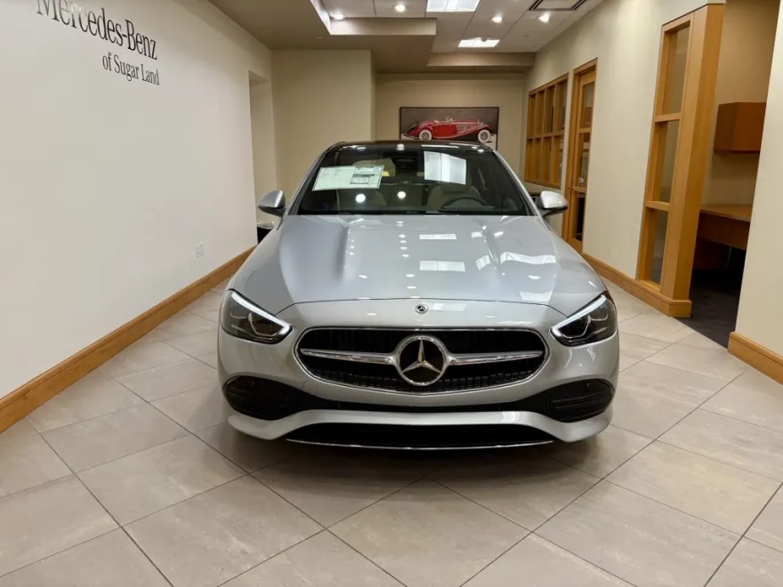 2025 Mercedes Benz C 300 photo 1