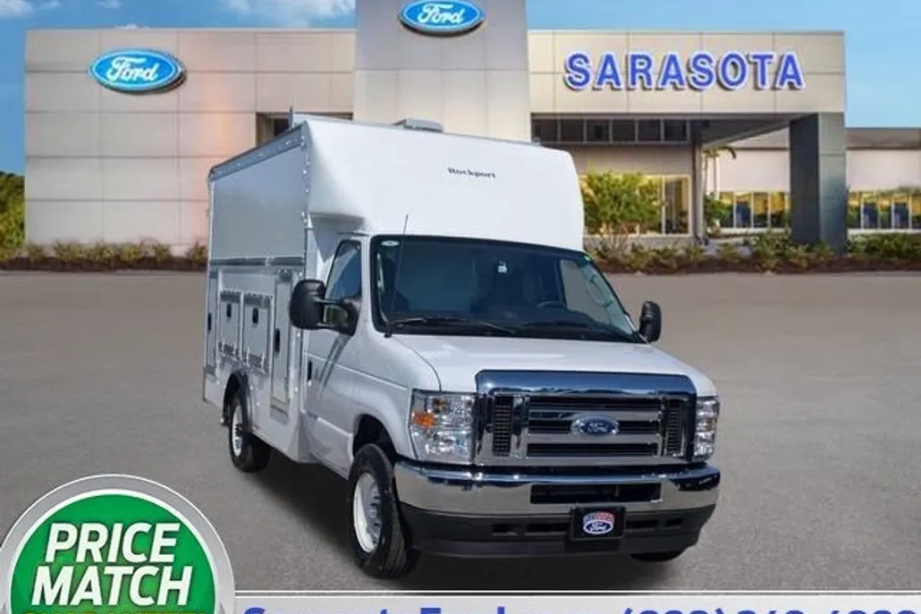 2025 Ford E-350 Base photo 1