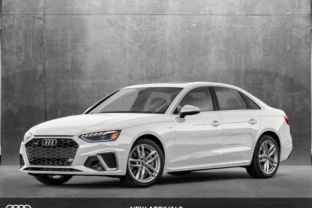 2023 Audi A4 S line Quattro Premium Plus photo 1