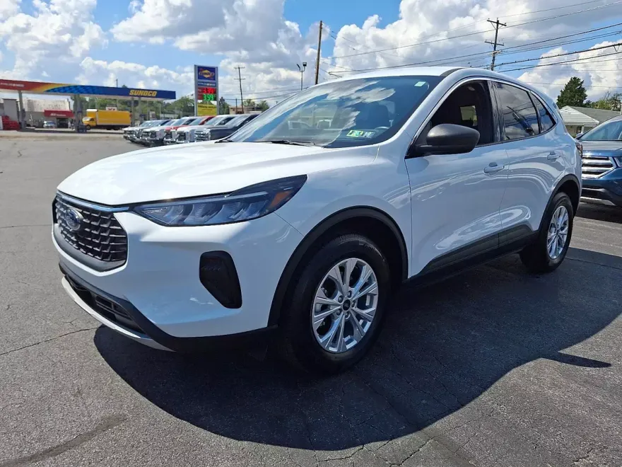 2024 Ford Escape Active photo 1