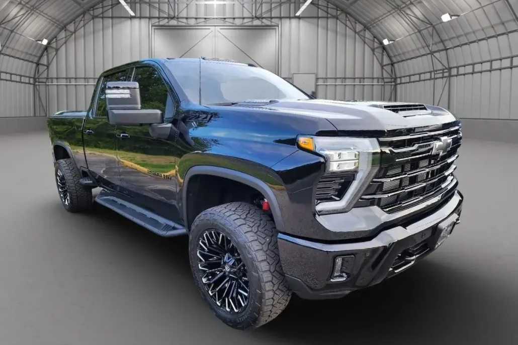 2024 Chevrolet Silverado 2500HD LTZ photo 1