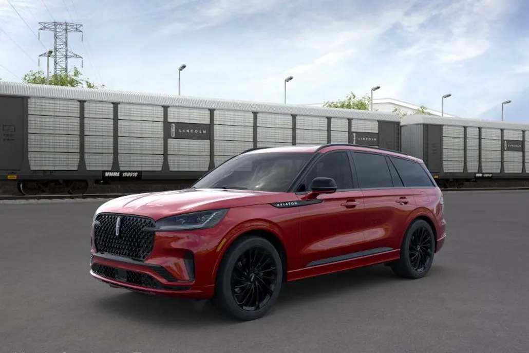 2025 Lincoln Aviator Reserve photo 1