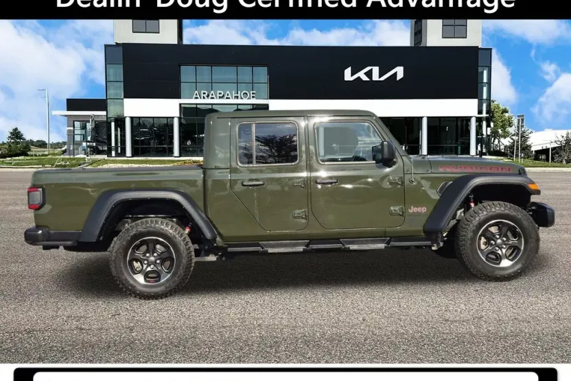 2022 Jeep Gladiator Rubicon photo 1