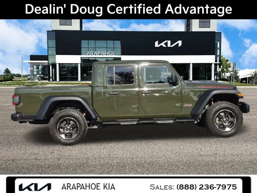 2022 Jeep Gladiator Rubicon photo 1