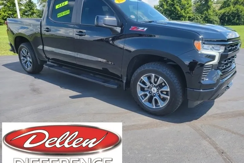2023 Chevrolet Silverado 1500 RST photo 1