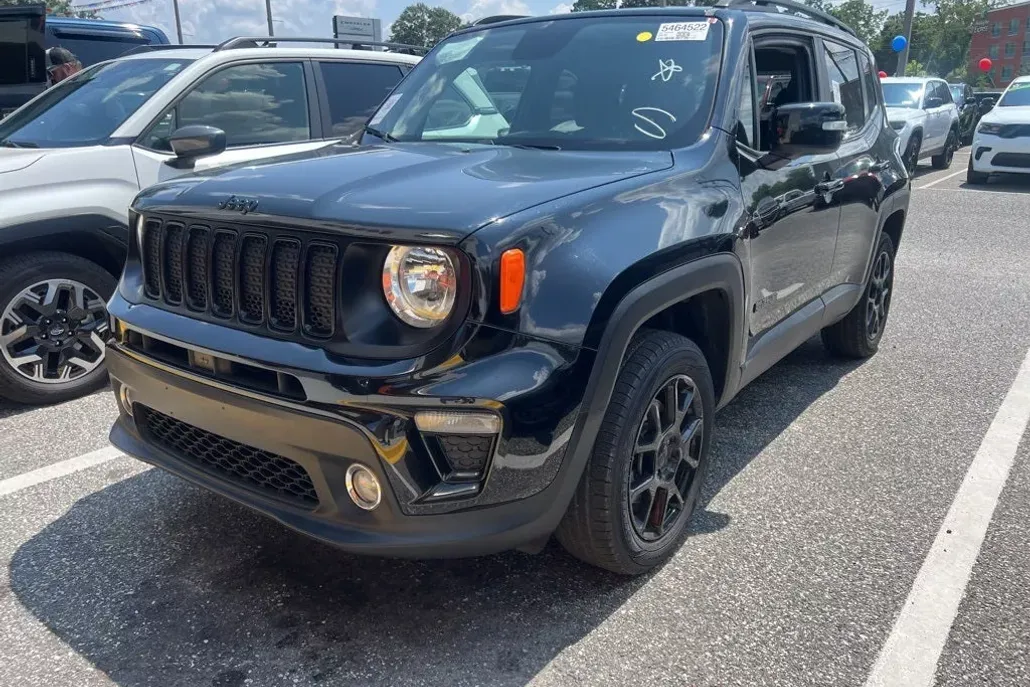 2020 Jeep Renegade Altitude photo 1