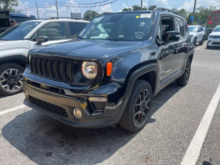 2020 Jeep Renegade Altitude photo 1