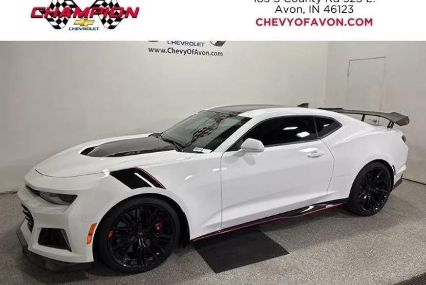 2019 Chevrolet Camaro ZL1 photo 1