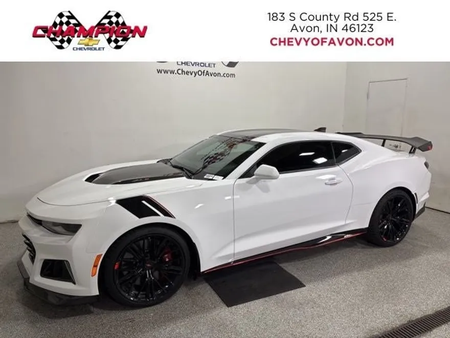 2019 Chevrolet Camaro ZL1 photo 1