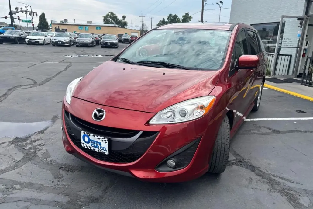 2012 Mazda Mazda5 Grand Touring photo 1