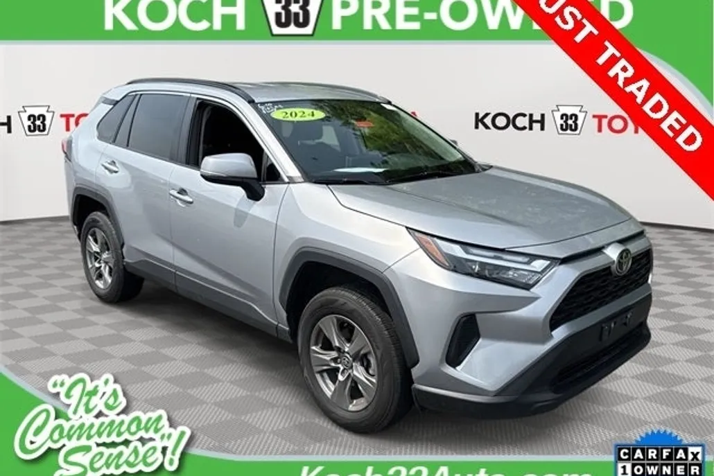 2024 Toyota RAV4 XLE photo 1