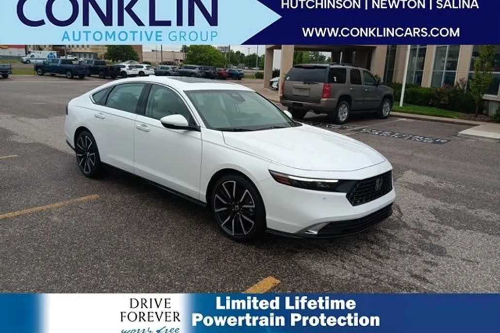 2025 Honda Accord Hybrid Touring photo 1