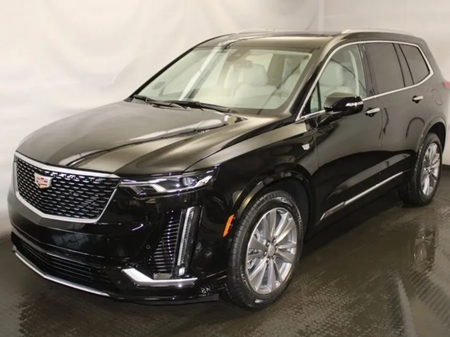 2025 Cadillac XT6 Premium Luxury photo 1