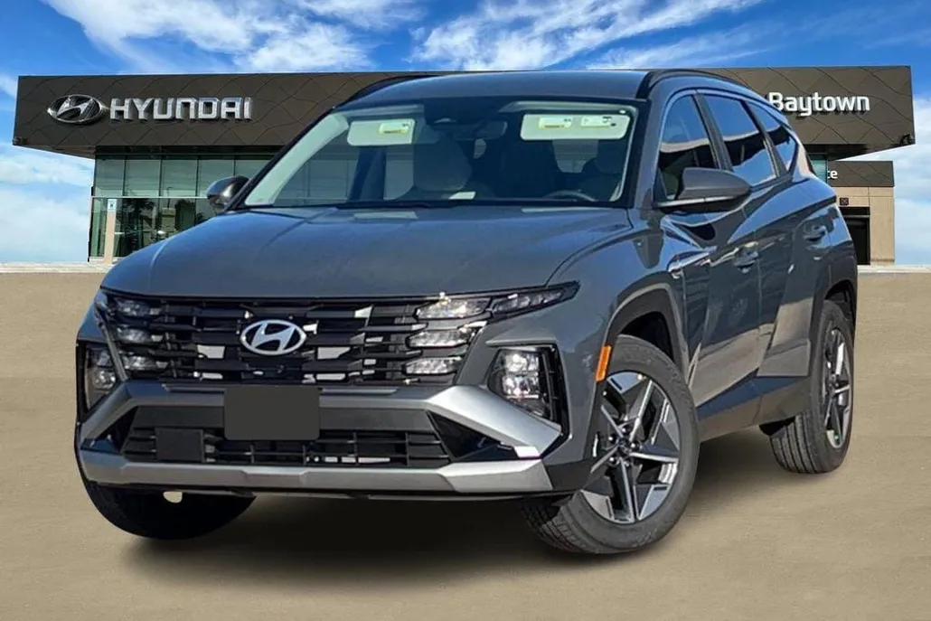 2025 Hyundai Tucson SEL photo 1