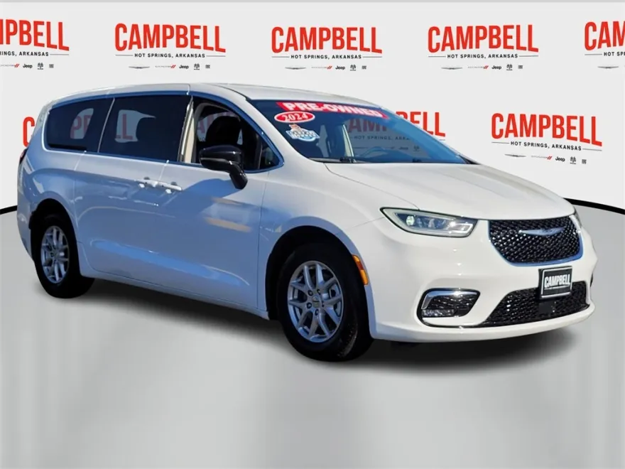 2024 Chrysler Pacifica Touring L photo 1