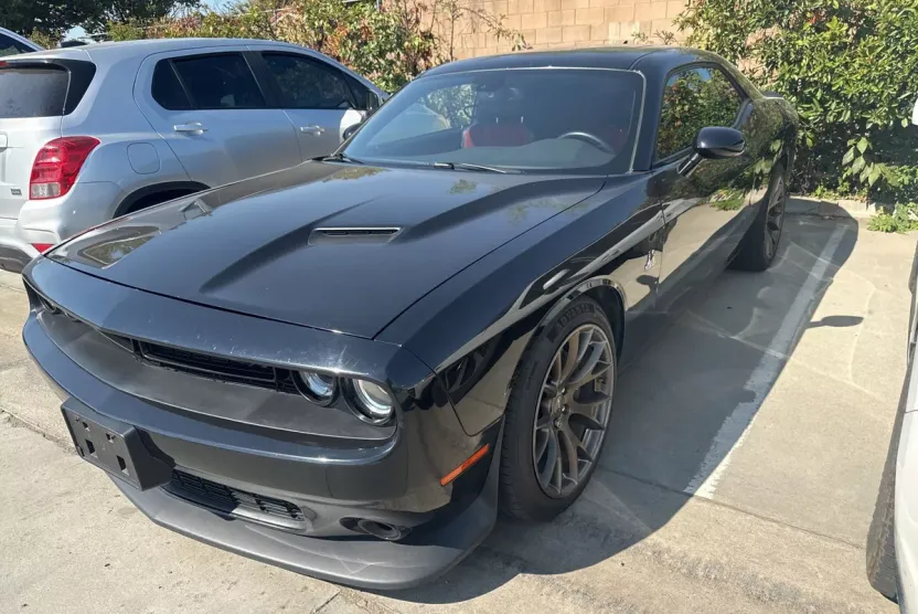 2016 Dodge Challenger R/T Scat Pack photo 1