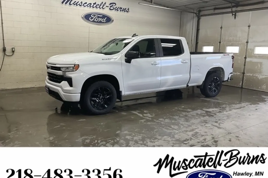 2024 Chevrolet Silverado 1500 RST photo 1