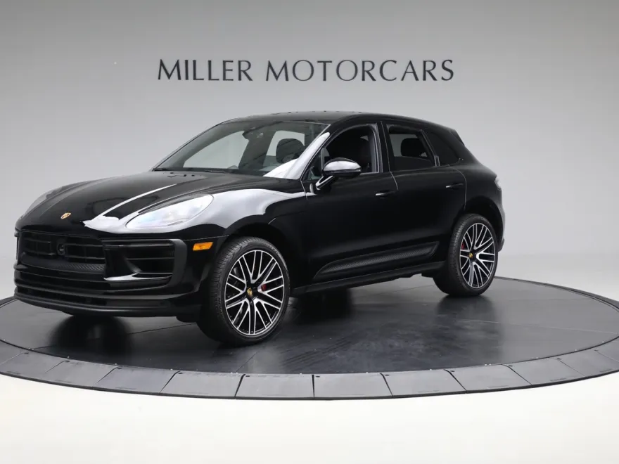 2023 Porsche Macan S photo 1