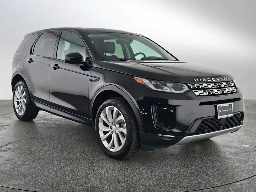 2023 Land Rover Discovery Sport SE photo 1