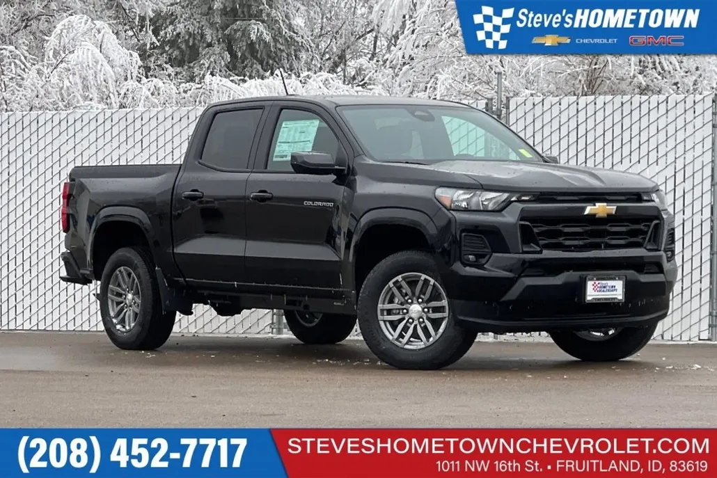 2024 Chevrolet Colorado LT photo 1