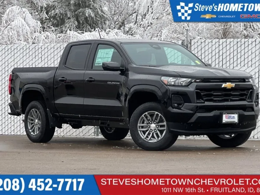 2024 Chevrolet Colorado LT photo 1