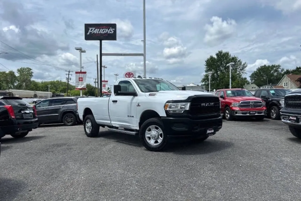 2022 Ram 3500 Tradesman photo 1
