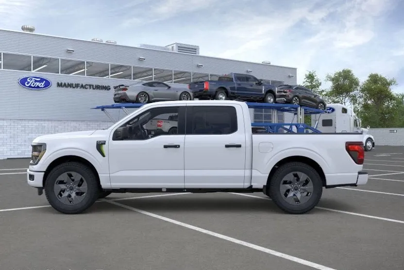 2025 Ford F-150 STX photo 1