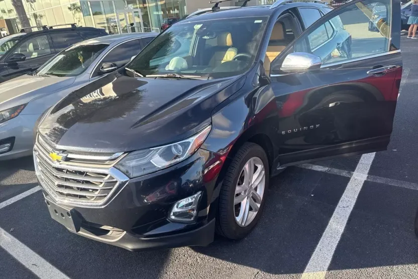 2020 Chevrolet Equinox Premier photo 1